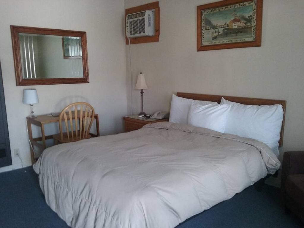 Bishop Village Motel ภายนอก รูปภาพ