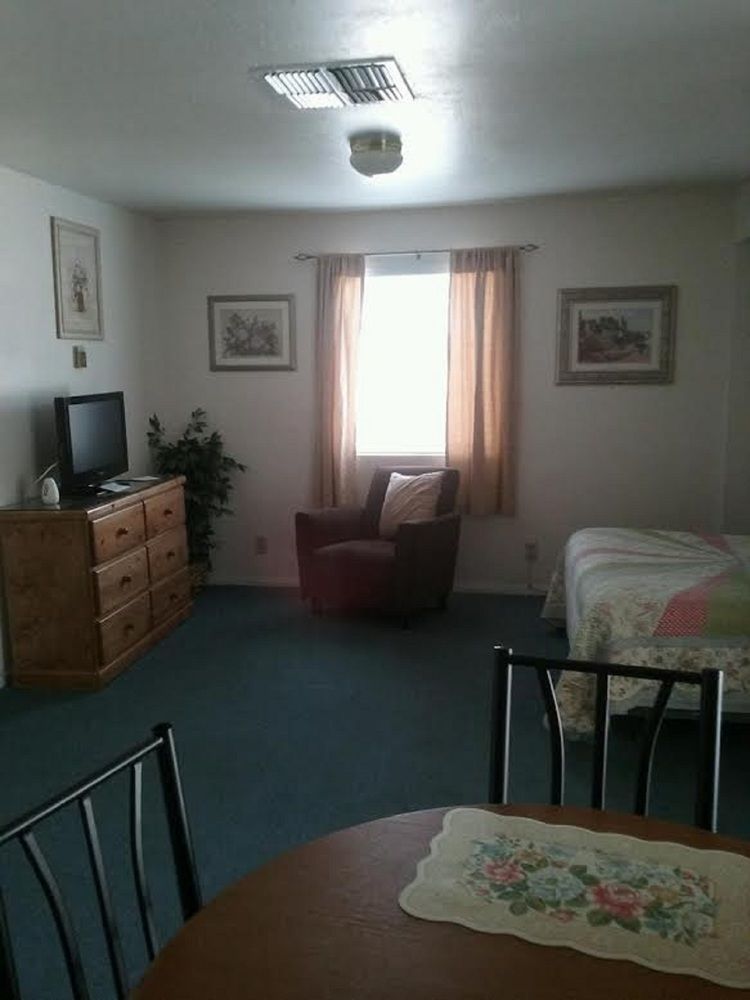 Bishop Village Motel ภายนอก รูปภาพ