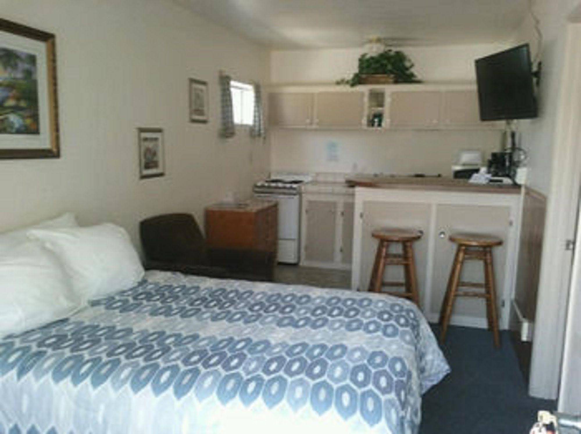 Bishop Village Motel ภายนอก รูปภาพ